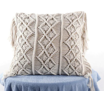 Woven Pillowcase with Tassel Design