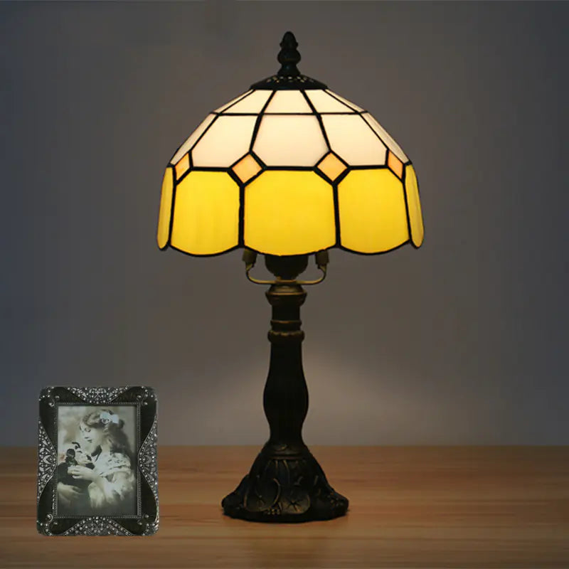 Mediterranean Style Minimalist Bedside Table Lamp