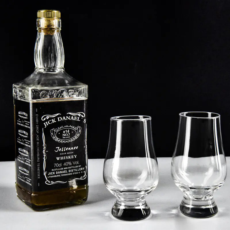 Whisky Sniffing Glass for Tasting at Events and Parties